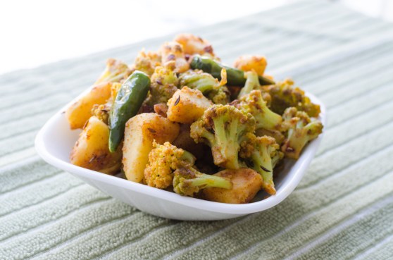Aloo Gobi Dry Image Credit: Mujahid Khaleel