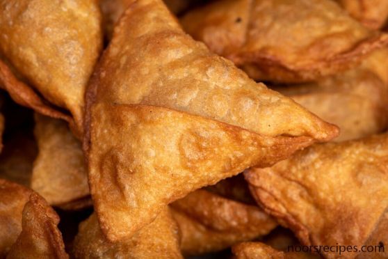 chicken kheema samosa - noorsrecipes